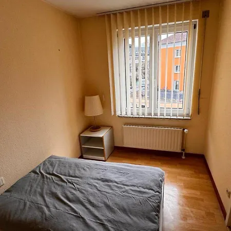 2 Am Milaneo Stadtmitte Hbf Estugarda